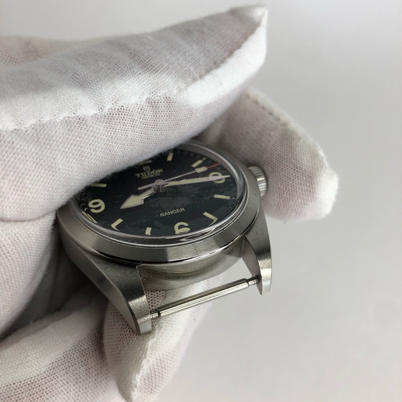Tudor Ranger Field Watch - Picture 5 of 9